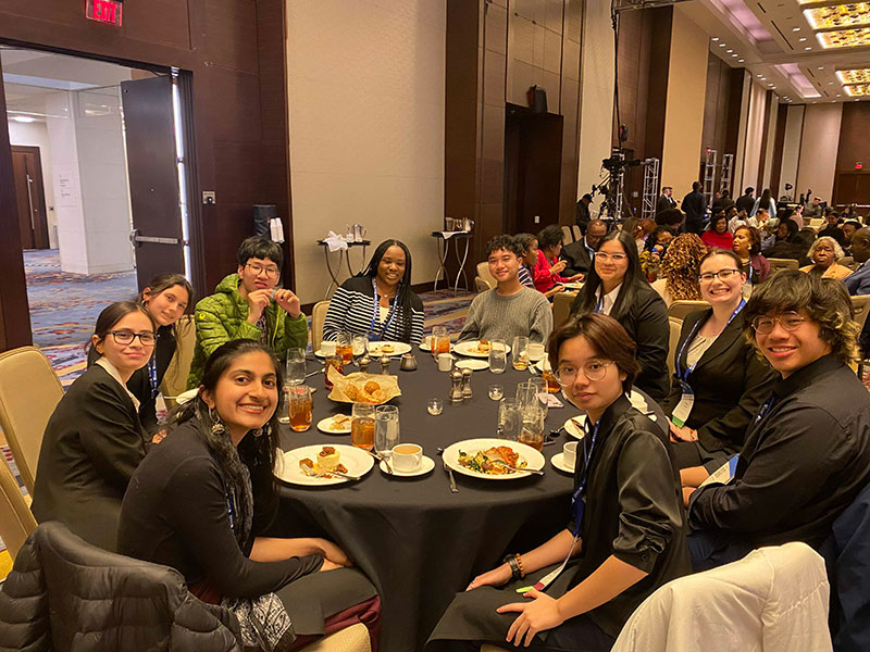 The UH BRAIN team at the NER banquet!